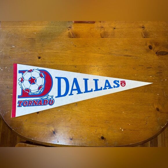 Vintage Dallas Tornado Pennant Flag - Picture 1 of 5
